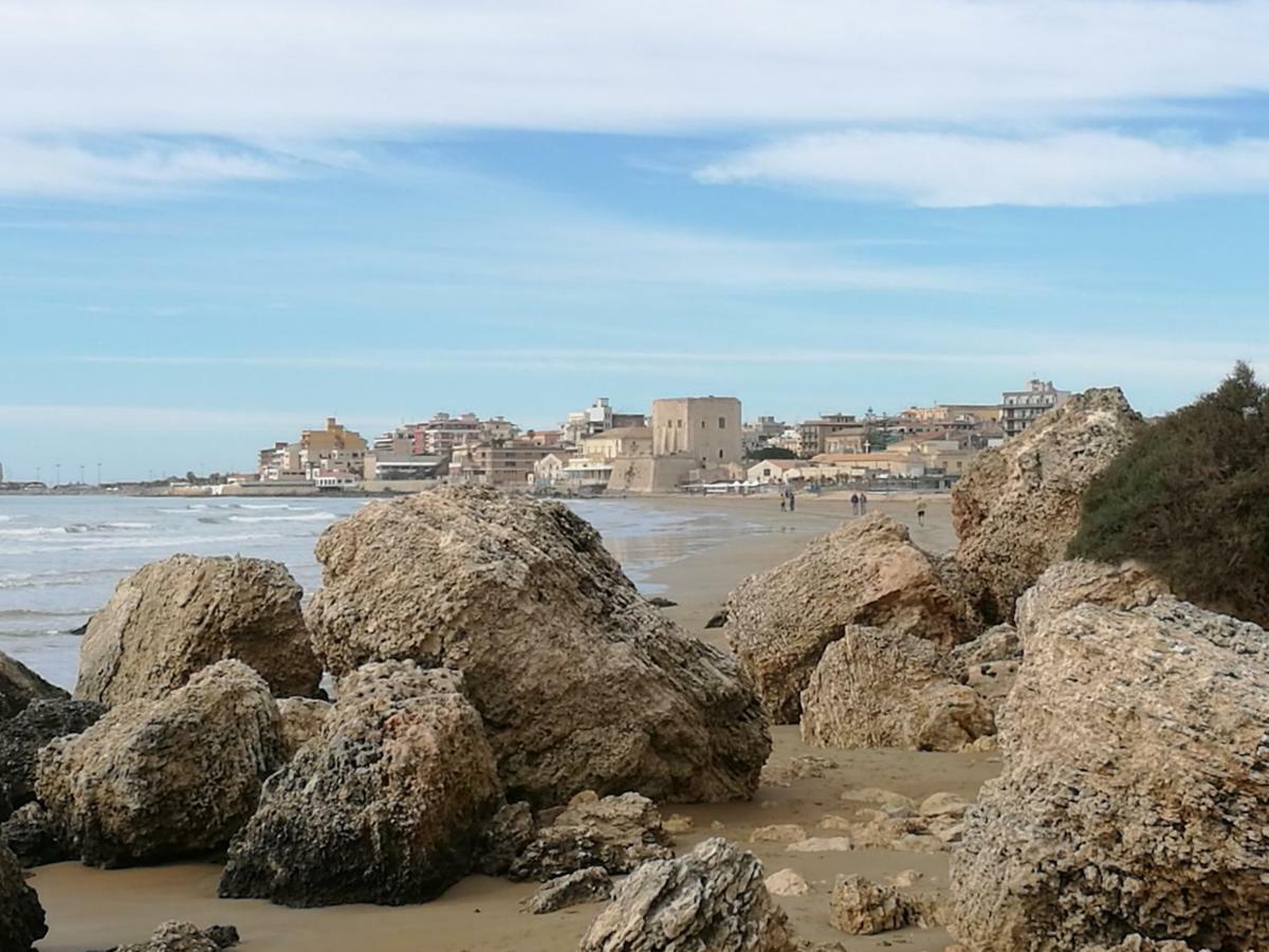 Pozzallo Mare Apartamento Exterior foto